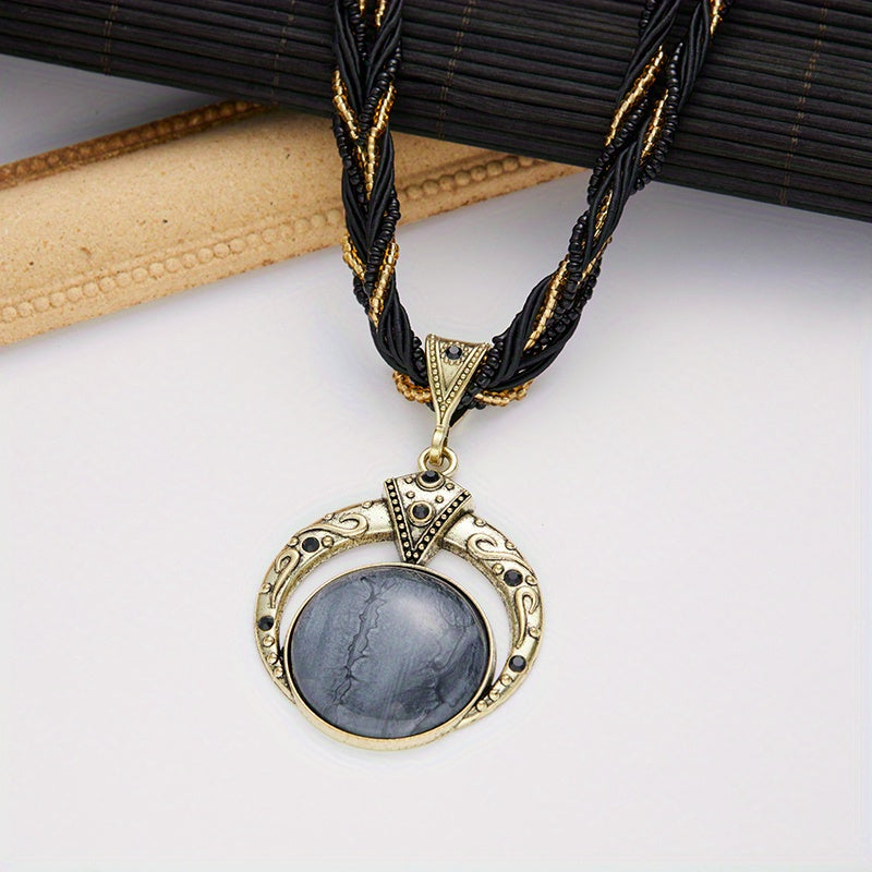 Collana con ciondolo boho