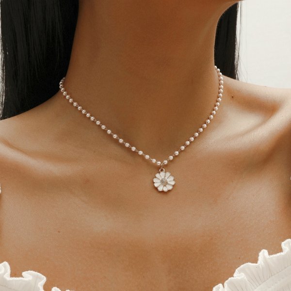 Ciondolo margherita con perla