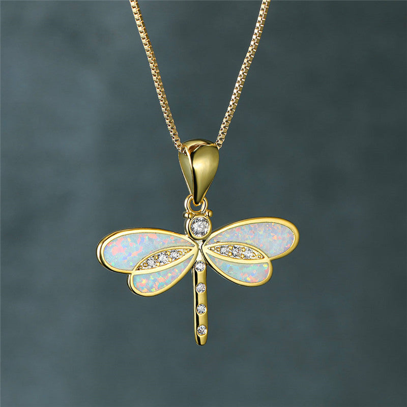 Collana con ciondolo a libellula in oro con dettaglio in opale