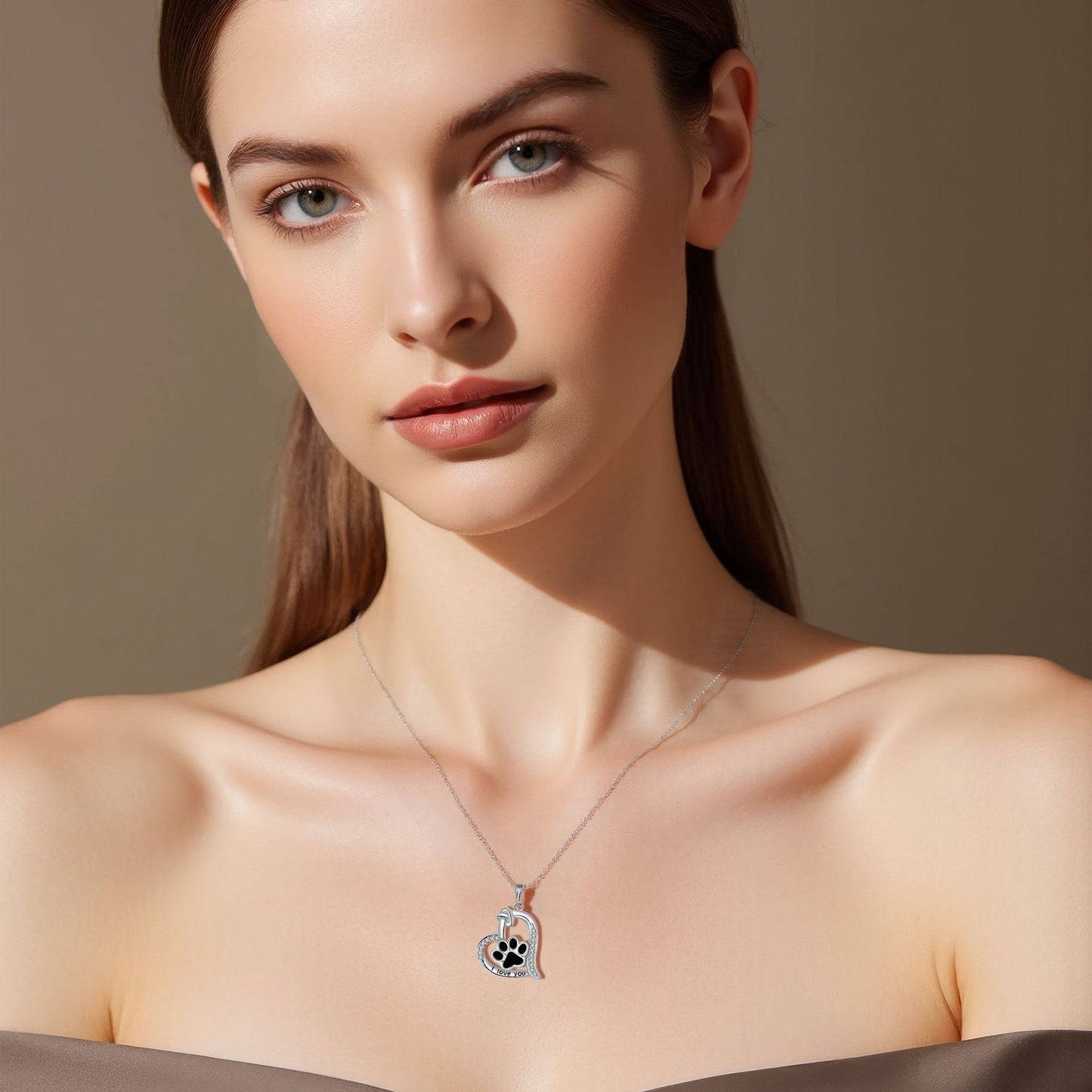 Collana con ciondolo impronta di zampa dal tocco affettuoso