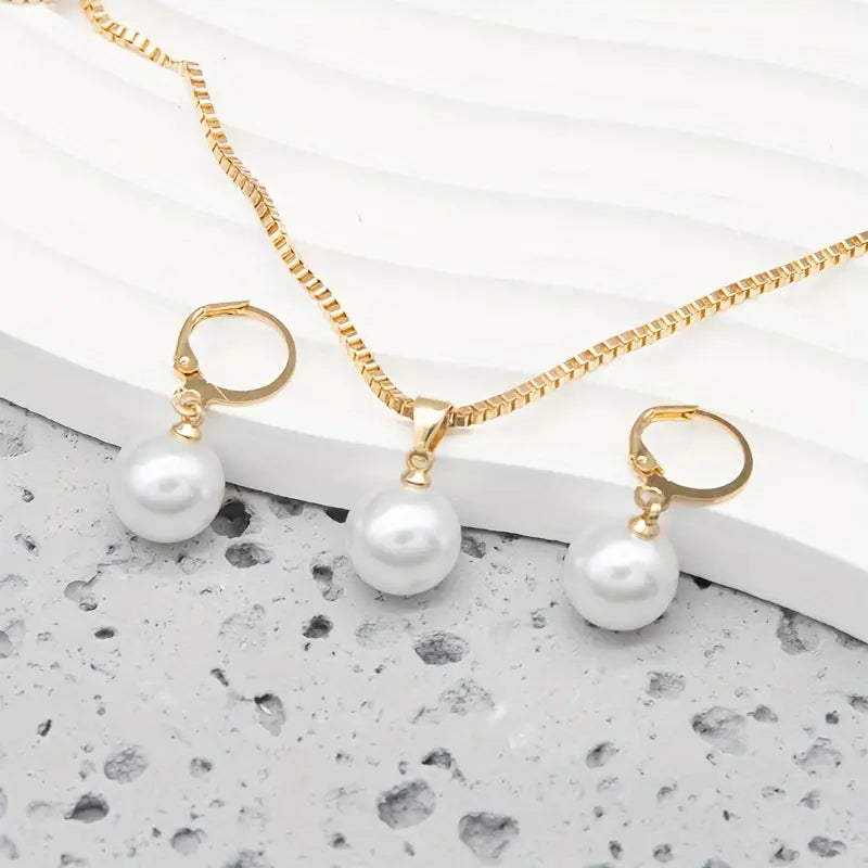 Set di gioielli con perle “Golden Grace”