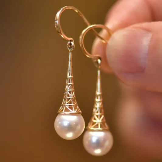 Orecchini senza tempo in oro con perla