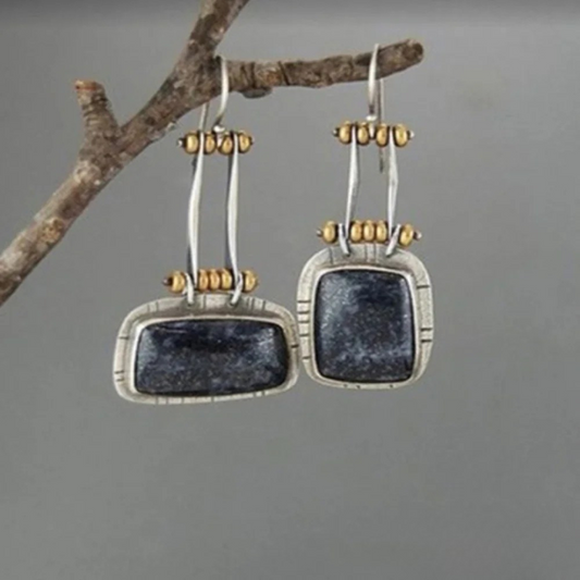 Orecchini Vintage in Argento Senza Tempo