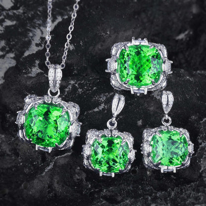 Velora Thandrelle Green Set | White Gold