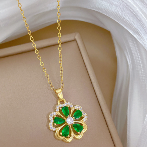 Collana con quadrifoglio verde portafortuna
