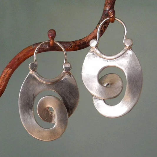 Orecchini vintage irregolari in argento