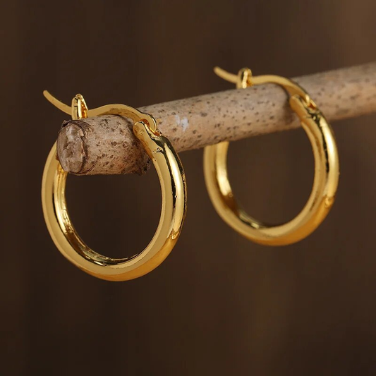 Orecchini a cerchio vintage in oro e argento